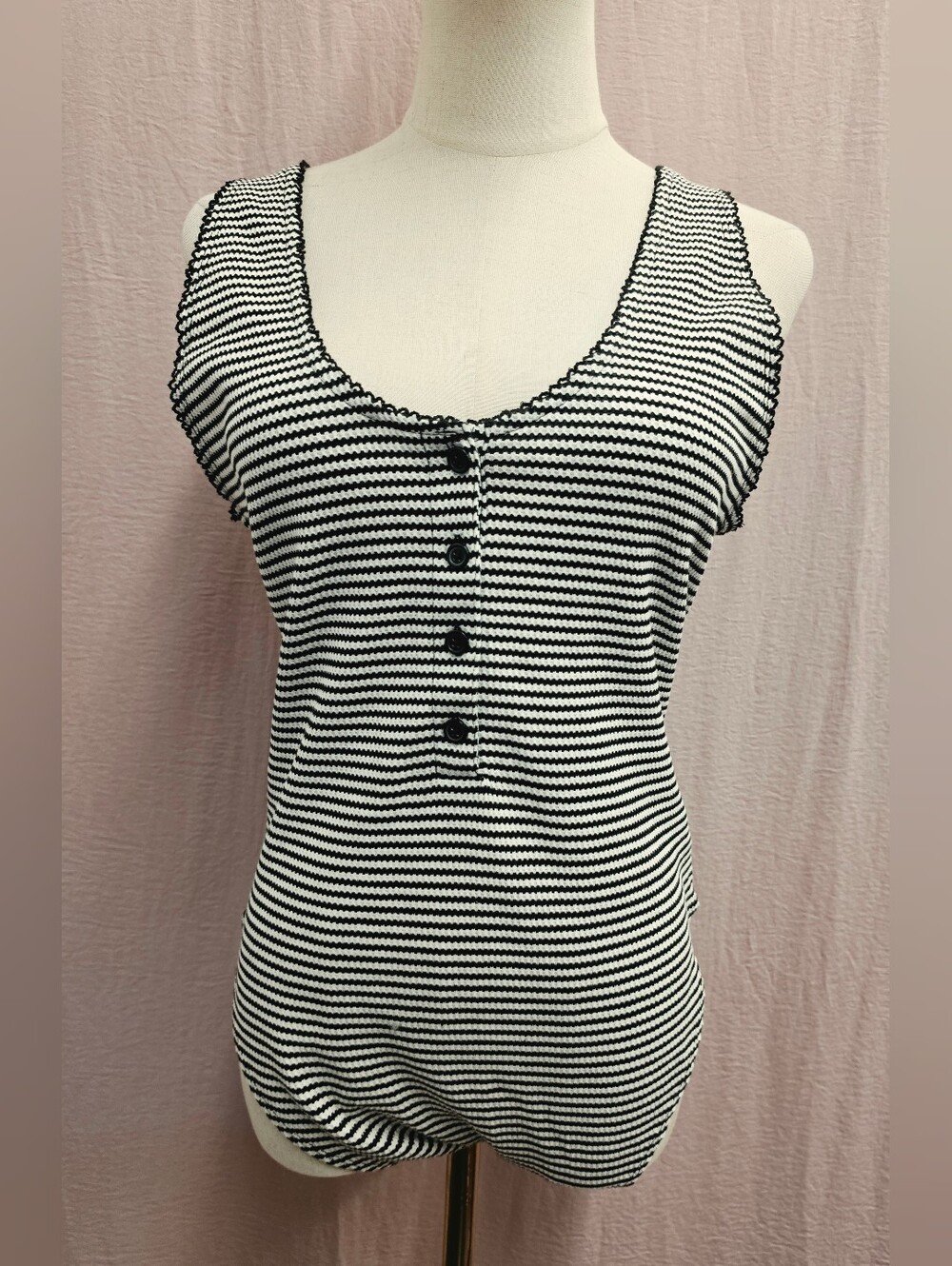 NWOT! Wild Fable Waffle Knit Henley Stripe Bodysuit- OffWhite/ BLK, XL